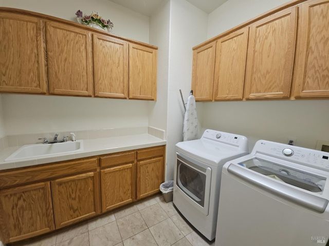 2901 Pebble Beach Cir, Fairfield, CA 94534