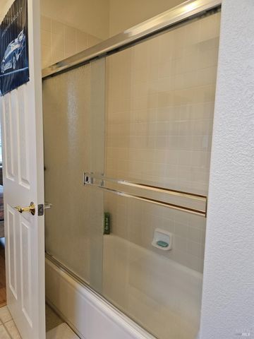 2901 Pebble Beach Cir, Fairfield, CA 94534