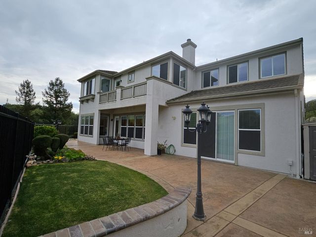 2901 Pebble Beach Cir, Fairfield, CA 94534