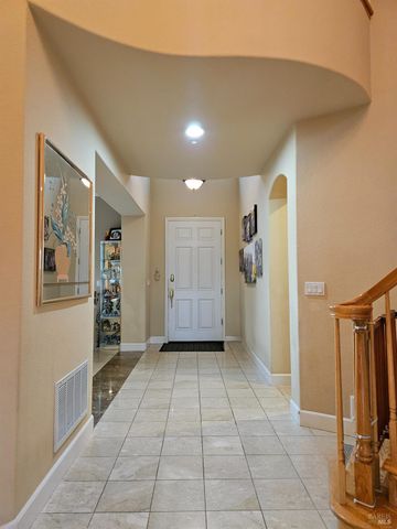 2901 Pebble Beach Cir, Fairfield, CA 94534