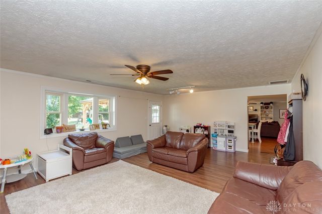 1487 Beaushire Circle, Washington Twp, OH 45459