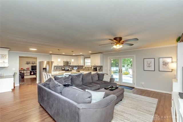1487 Beaushire Circle, Washington Twp, OH 45459