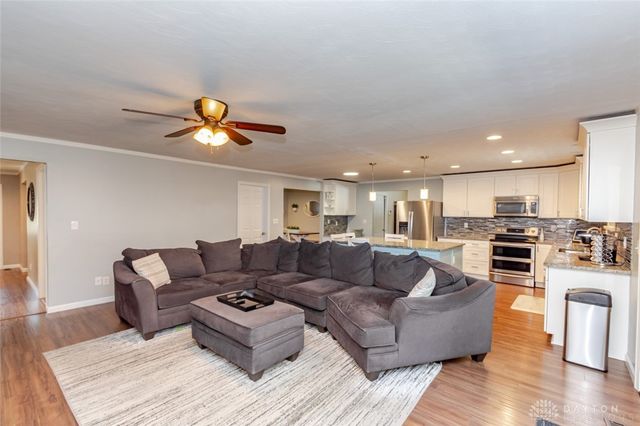 1487 Beaushire Circle, Washington Twp, OH 45459
