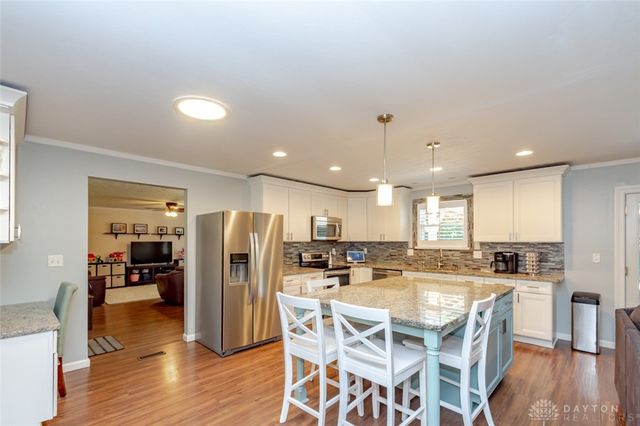 1487 Beaushire Circle, Washington Twp, OH 45459