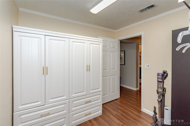 1487 Beaushire Circle, Washington Twp, OH 45459