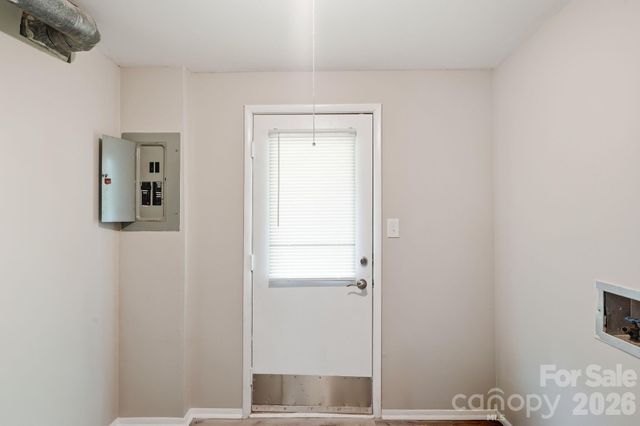 3719 Piney Grove Road, Charlotte, NC 28212