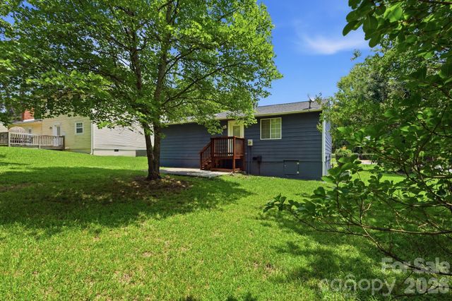 3719 Piney Grove Road, Charlotte, NC 28212