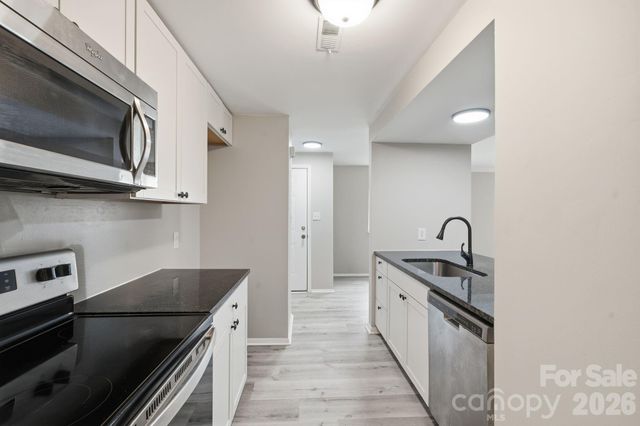 3719 Piney Grove Road, Charlotte, NC 28212