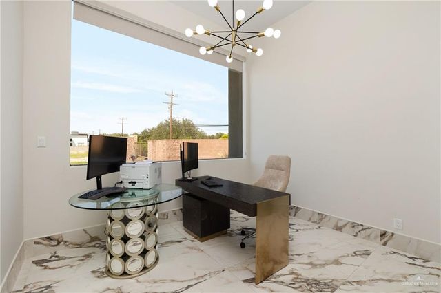 1106 Glenwood Avenue, Mission, TX 78572