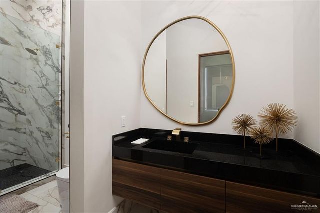 1106 Glenwood Avenue, Mission, TX 78572