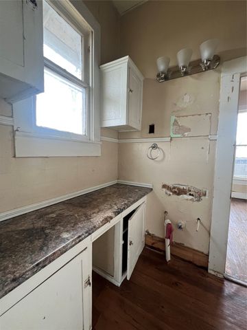 349 Fitzhugh Avenue, Paris, TX 75460