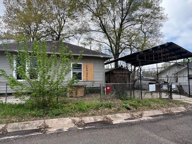 349 Fitzhugh Avenue, Paris, TX 75460