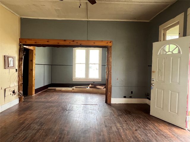 349 Fitzhugh Avenue, Paris, TX 75460