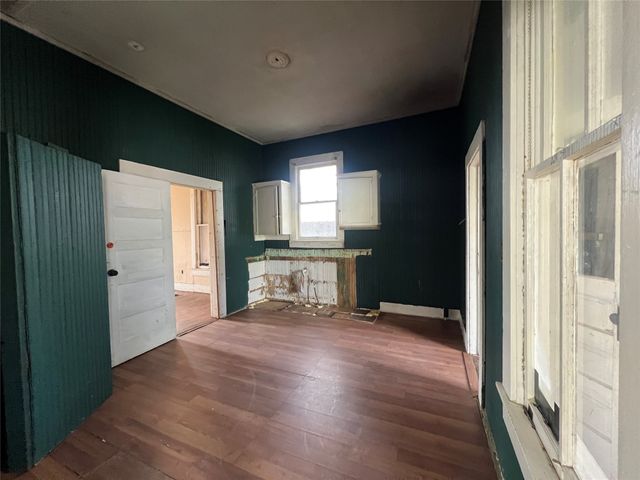 349 Fitzhugh Avenue, Paris, TX 75460
