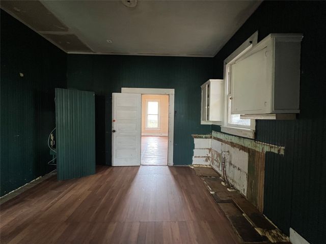 349 Fitzhugh Avenue, Paris, TX 75460