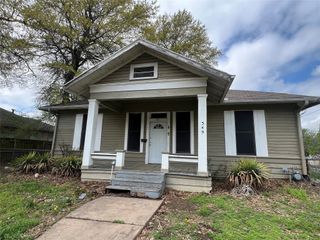 349 Fitzhugh Avenue, Paris, TX 75460