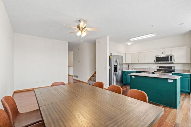 7640 Zane Avenue N, Brooklyn Park, MN 55443