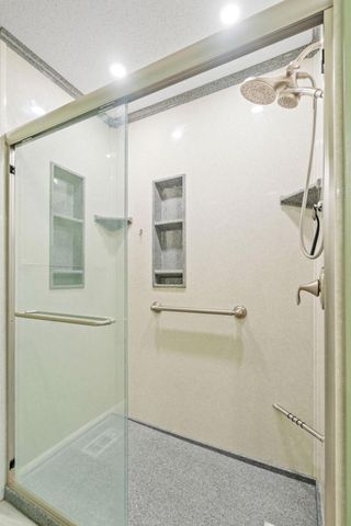 7640 Zane Avenue N, Brooklyn Park, MN 55443