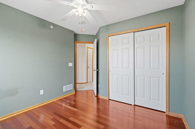 7640 Zane Avenue N, Brooklyn Park, MN 55443