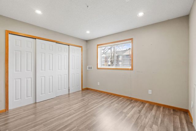 7640 Zane Avenue N, Brooklyn Park, MN 55443