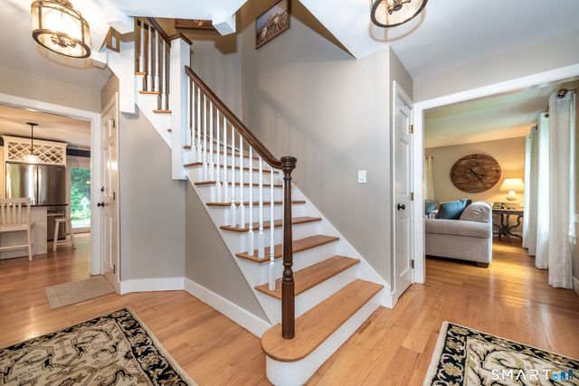 15 Hickory Hill Drive, Chester, CT 06412