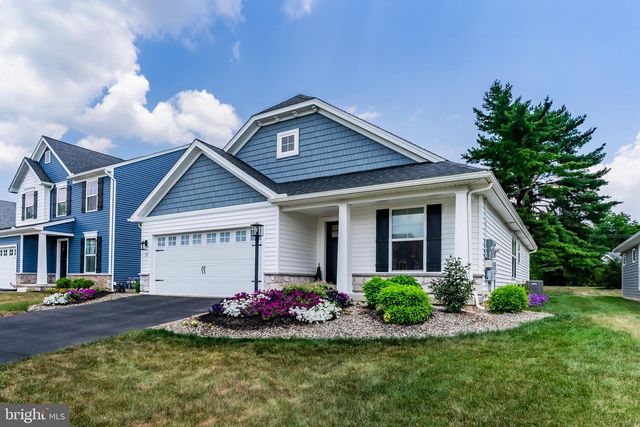 5 SHILLINGTON LANE, Carlisle, PA 17013