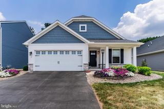 5 SHILLINGTON LANE, Carlisle, PA 17013
