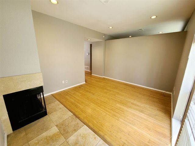 2002 N Fitzhugh Avenue 2, Dallas, TX 75204