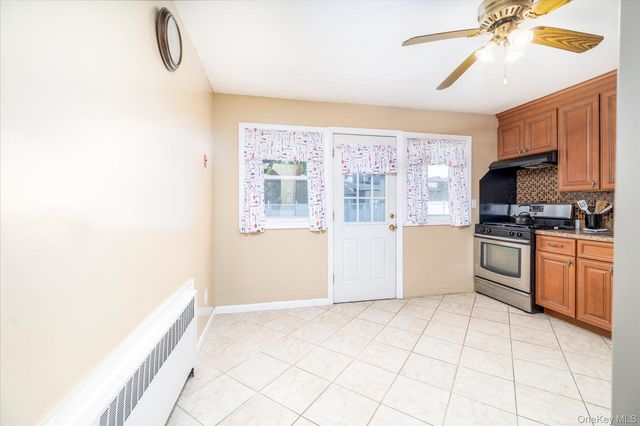 265 W Windsor Parkway, Oceanside, NY 11572