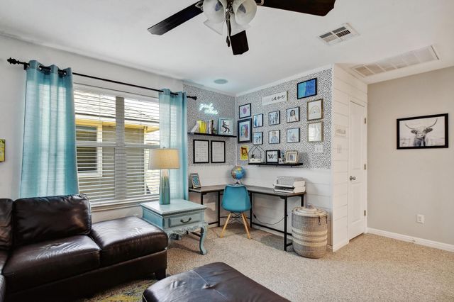 410 Easton DR, San Marcos, TX 78666