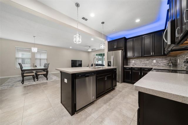 2891 AVIAN LOOP, Kissimmee, FL 34741