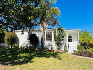 7649 Truxton, Los Angeles, CA 90045