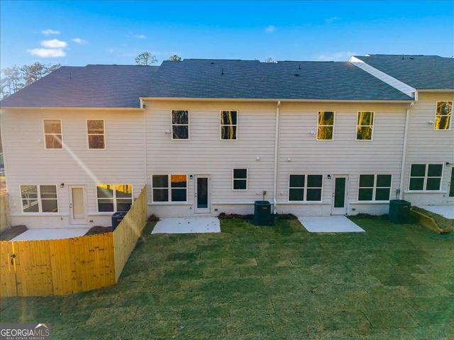 1831 Dawn Road 21, Conyers, GA 30013