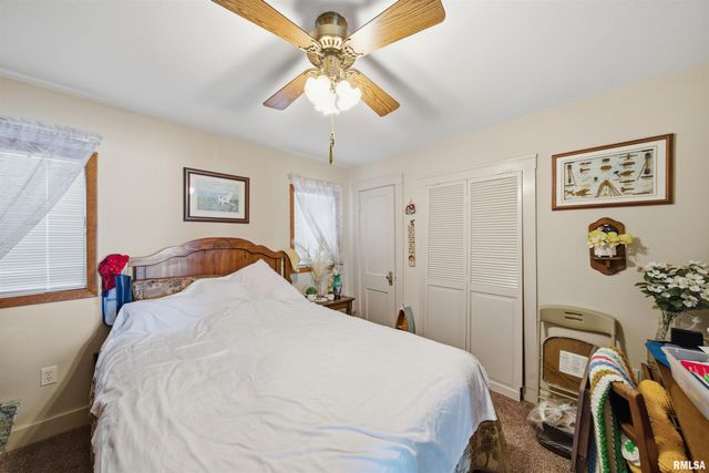 4222 N GALENA Road, Peoria, IL 61614