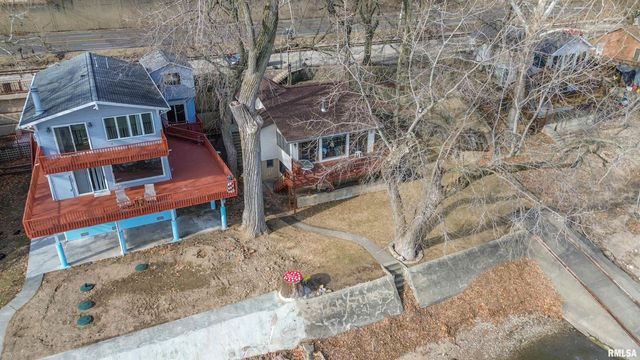 4222 N GALENA Road, Peoria, IL 61614