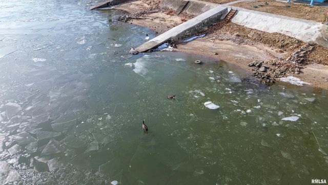 4222 N GALENA Road, Peoria, IL 61614