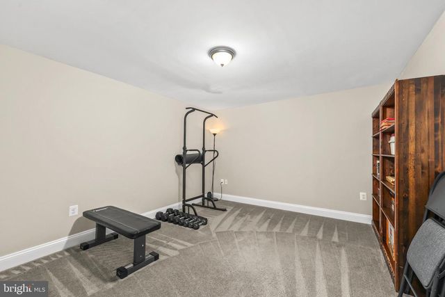 8410 TERRA WOODS DR, Springfield, VA 22153