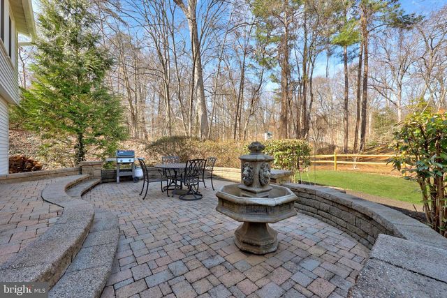 8410 TERRA WOODS DR, Springfield, VA 22153