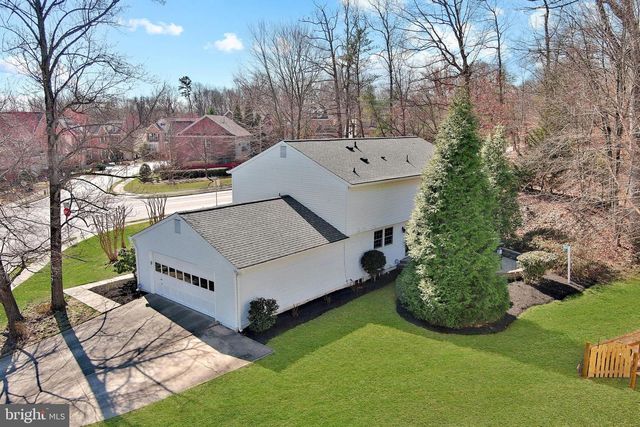 8410 TERRA WOODS DR, Springfield, VA 22153