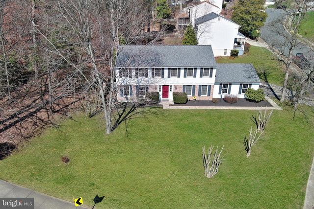 8410 TERRA WOODS DR, Springfield, VA 22153