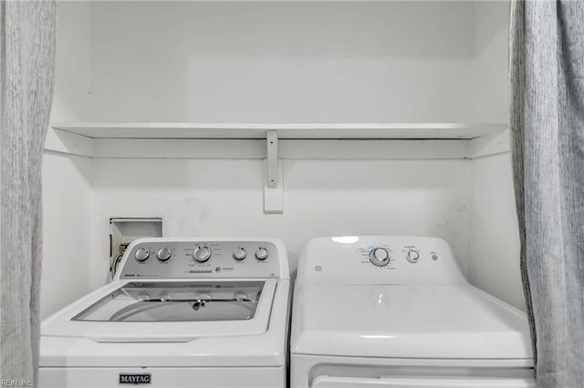 822 Quesnel DR, Virginia Beach, VA 23454