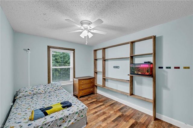 822 Quesnel DR, Virginia Beach, VA 23454