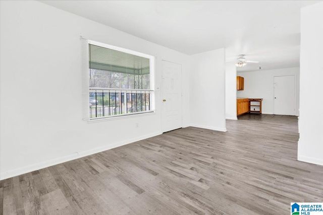 121 11TH AVENUE SW, Birmingham, AL 35211