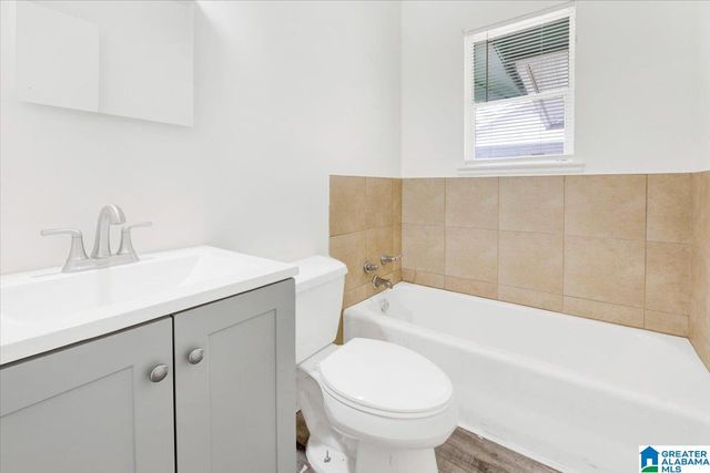 121 11TH AVENUE SW, Birmingham, AL 35211