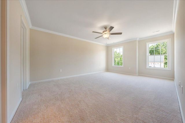 4999 Warrior DR, Salem, VA 24153