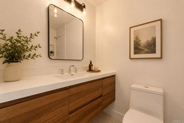 6211 Summertime Lane, Culver City, CA 90230