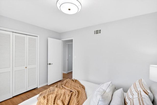 1572 Amesbury Way, San Jose, CA 95127