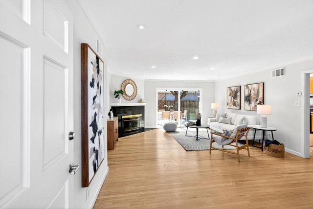 1572 Amesbury Way, San Jose, CA 95127