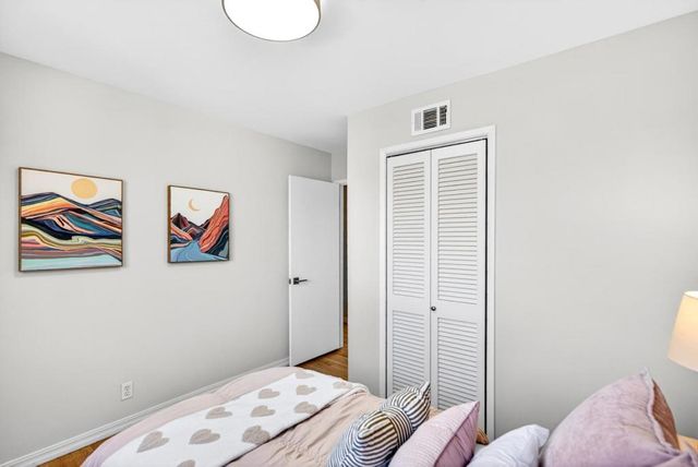 1572 Amesbury Way, San Jose, CA 95127