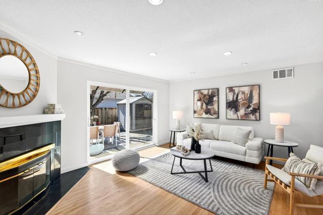 1572 Amesbury Way, San Jose, CA 95127